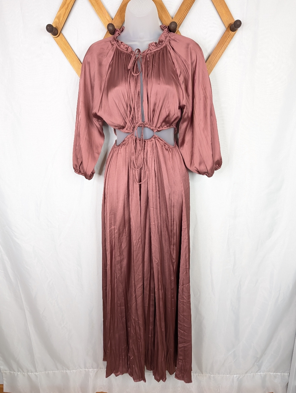 Zara Marsala Satin Effect Pleated Cutout Long Sleeve Maxi Dress - Size Small - Picture 3 of 9